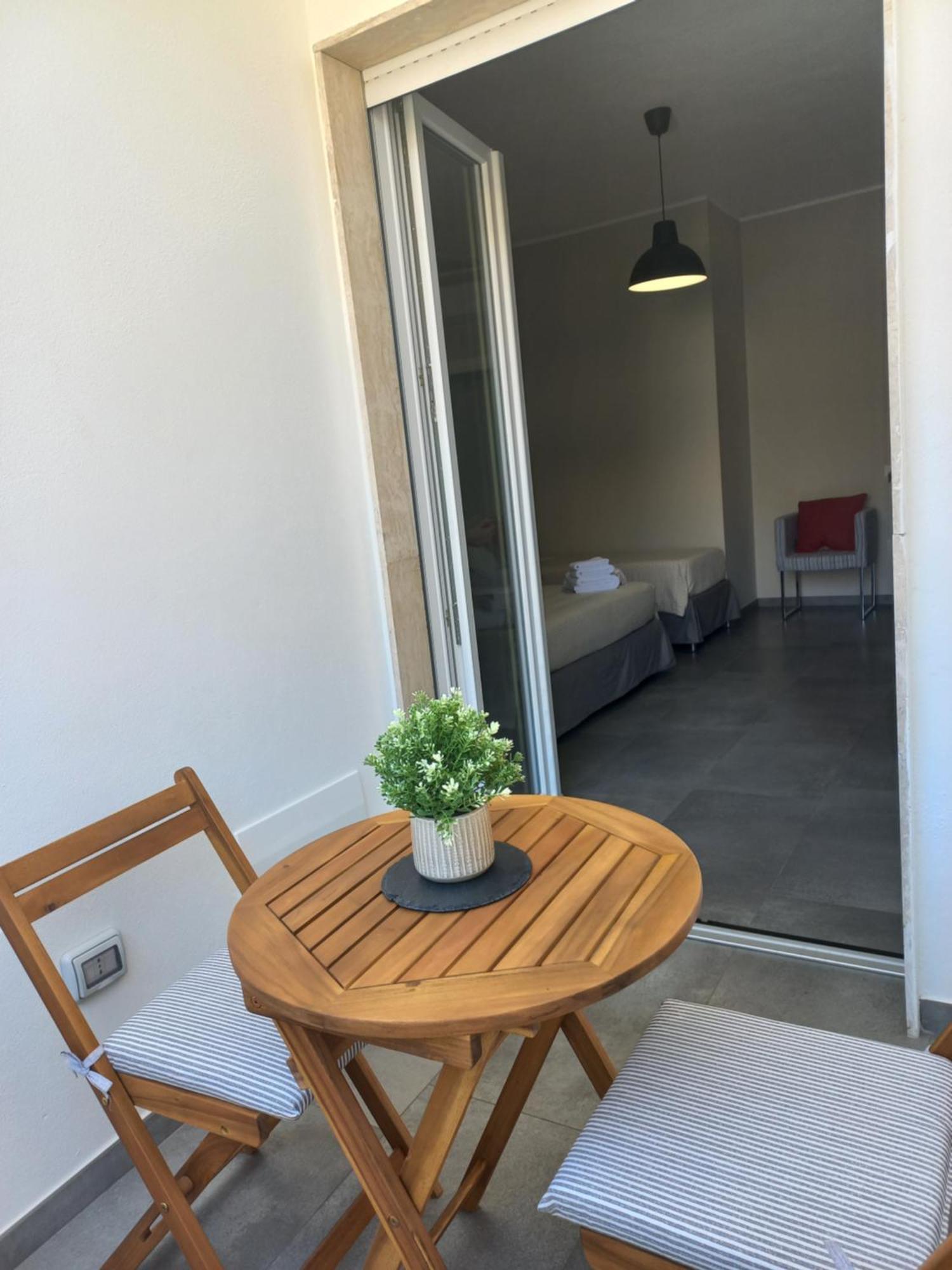 Viariva Rooms Cagliari Exterior photo